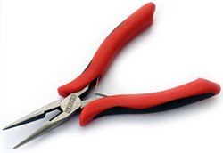 İzeltaş - Elektronikçi Uzun Kargaburun - 3554